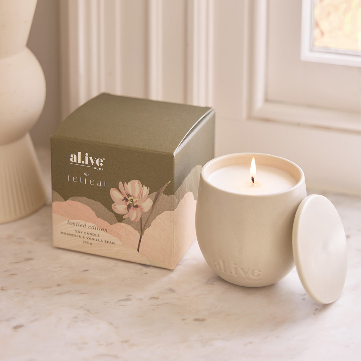 Magnolia & Vanilla Bean Soy Candle